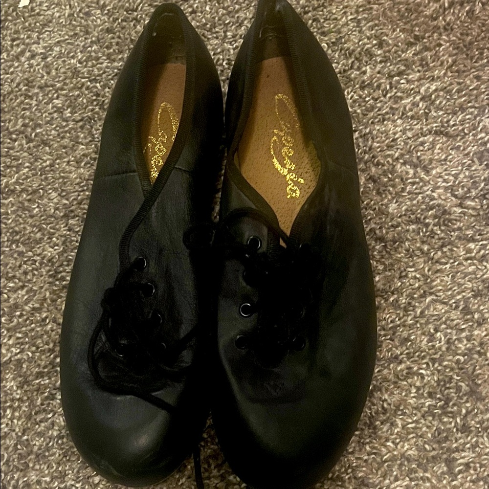 Capezio Classic Black Leather Loafers